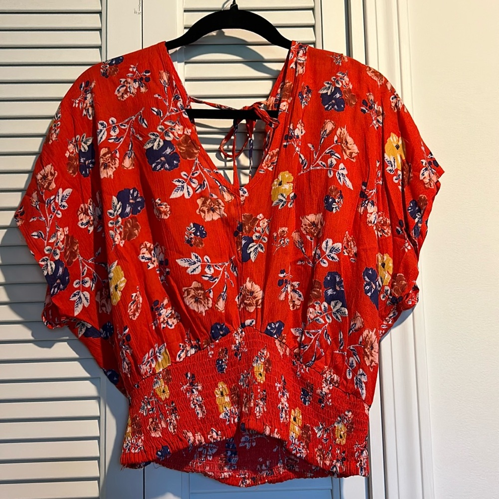 Willow & Root top